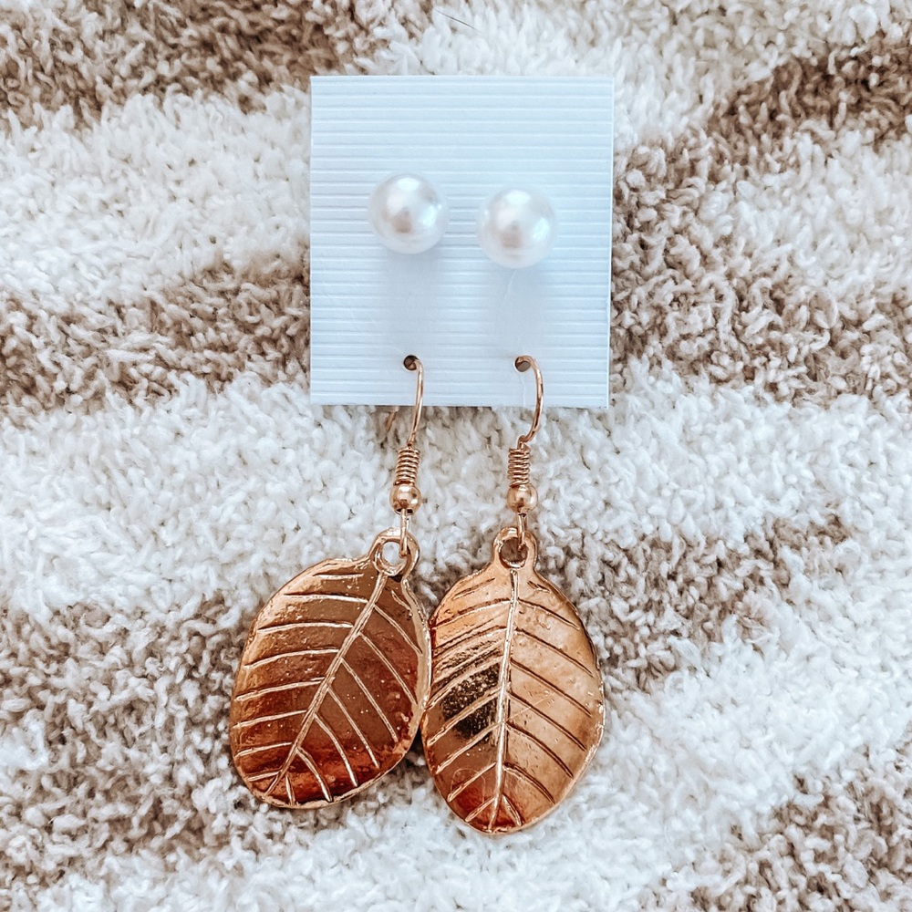 set of 2 fashion earrings bundle